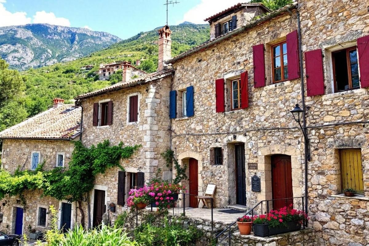Ce bourg préservé de Corse, alternative parfaite aux séjours de luxe de Porto-Vecchio