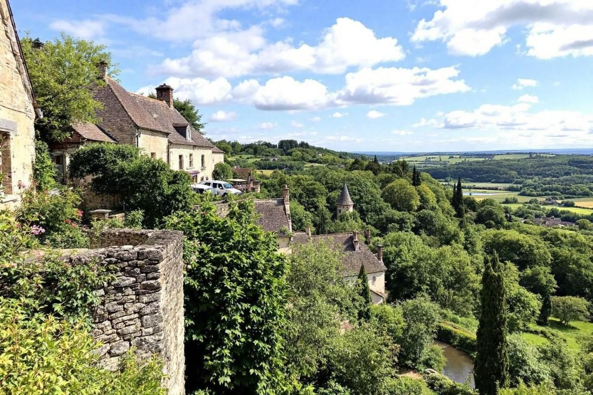 Cette destination secrète surpasse Rocamadour et Vézelay mais reste méconnue des touristes
