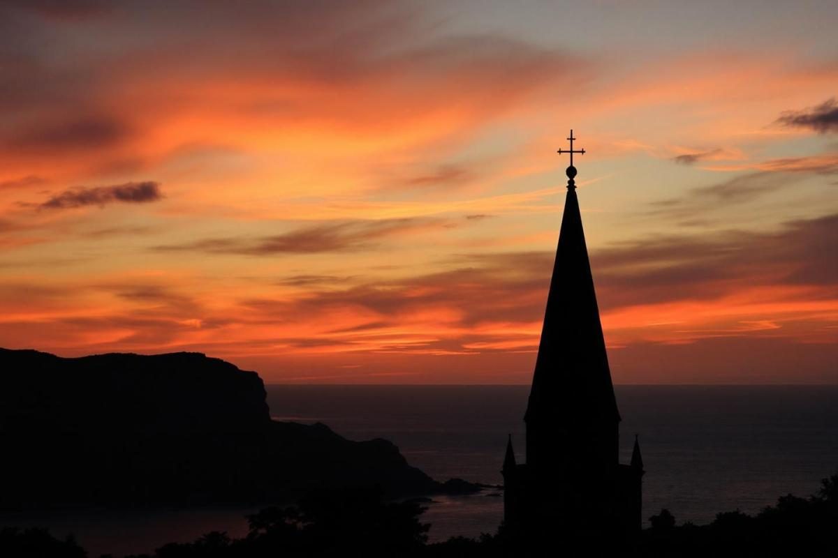 La perle catalane qui surpasse Collioure et Argelès : découvrez ce village secret des Pyrénées