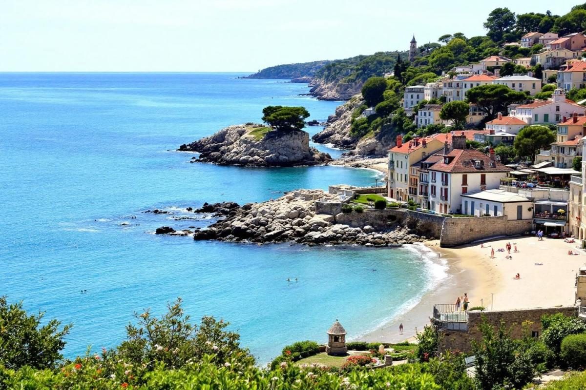 Cette petite ville du Calvados attire les retraités en quête d'air marin et de maisons abordables