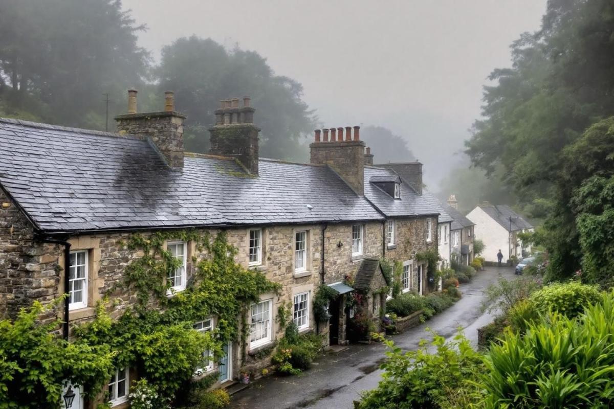 Ce village breton bohème et secret séduit les initiés, loin de Saint-Malo et Cancale