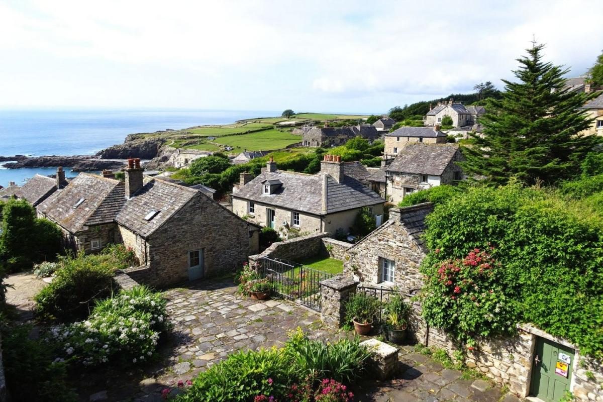 Ce village breton évoque la Toscane en version iodée et authentique