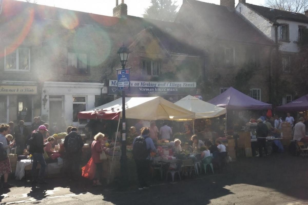 Un village normand isolé renaît grâce à ses producteurs locaux