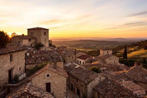 Ce village d'Occitanie oublié surpasse Saint-Cirq-Lapopie et Najac en beauté