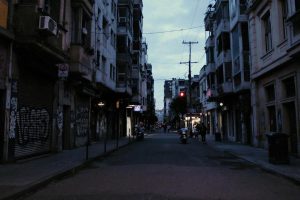 Quartiers à éviter à Grasse : zones sensibles et conseils de sécurité